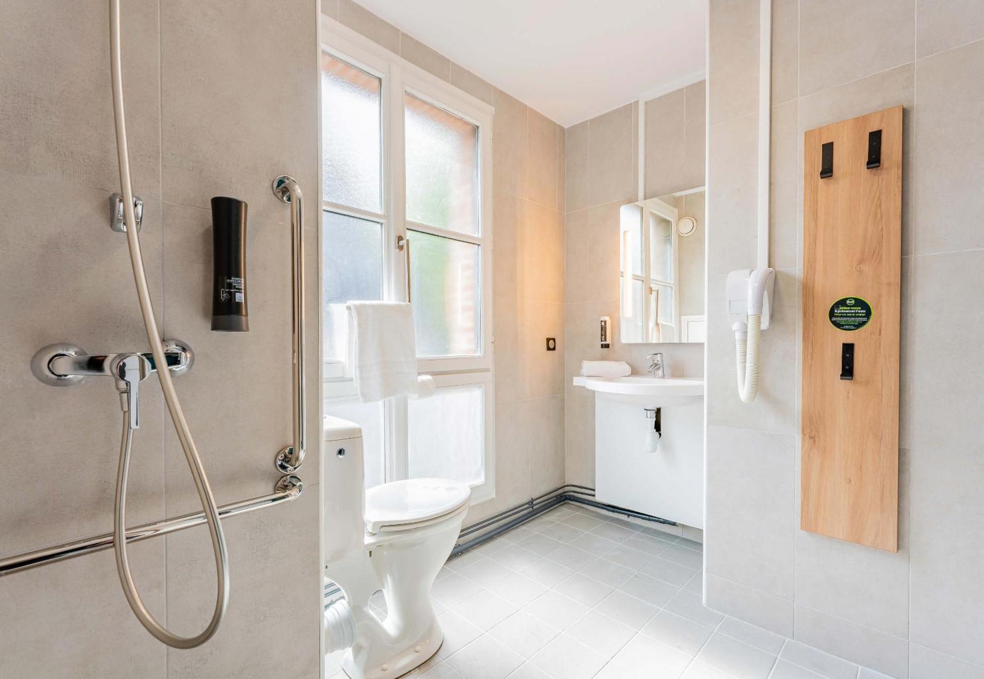 B&B Hotel Arras Centre Les Places Zewnętrze zdjęcie